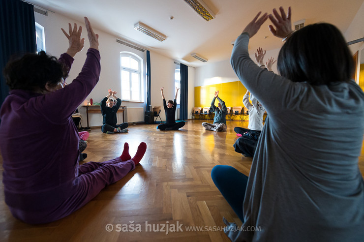 Creative therapy through dance I-III - Mojca Kasjak @ Zimska plesna šola / Winter dance school, Maribor (Slovenia), 03/02 > 06/02/2023 <em>Photo: © Saša Huzjak</em>