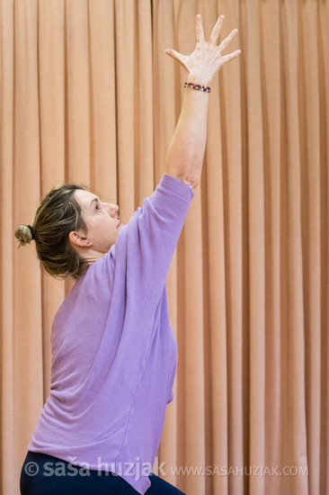 Mentors’ workshop: Two flying ones and a barefoot one – "Memory" - Saša Lončar @ Zimska plesna šola / Winter dance school, Maribor (Slovenia), 03/02 > 06/02/2023 <em>Photo: © Saša Huzjak</em>