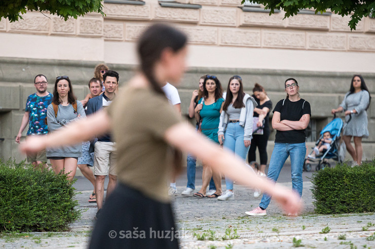 Ukrep - Spontaneous Dance Interventions (Festival RAIL2DANCE4UKREP) @ Festival Lent, Maribor (Slovenia), 25/06 > 26/06/2023 <em>Photo: © Saša Huzjak</em>