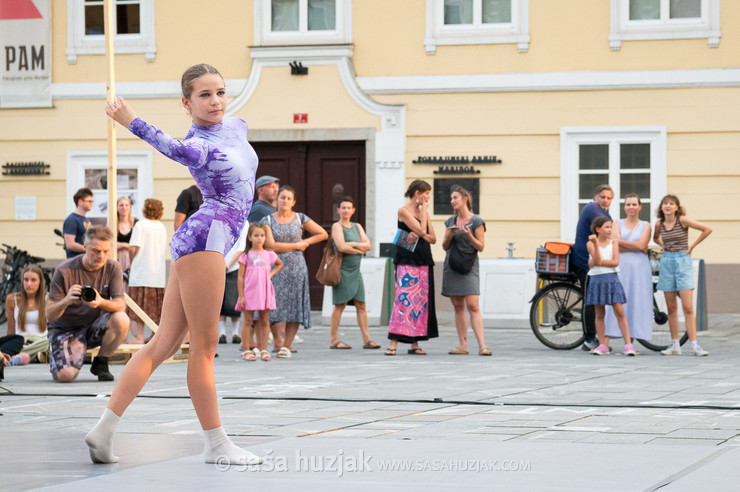 DSPS: 20 metrov v dolžino, devet metrov v širino in štiri metre v višino @ Festival Platforma, Maribor (Slovenia), 28/08 > 31/08/2024 <em>Photo: © Saša Huzjak</em>