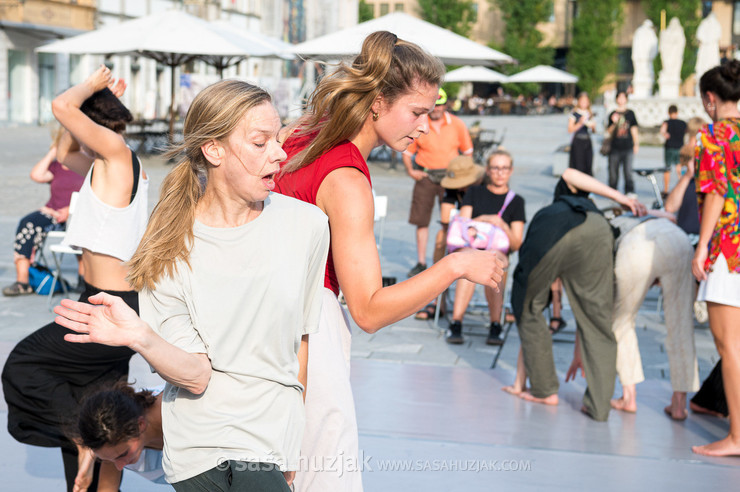 DSPS: 20 metrov v dolžino, devet metrov v širino in štiri metre v višino @ Festival Platforma, Maribor (Slovenia), 28/08 > 31/08/2024 <em>Photo: © Saša Huzjak</em>