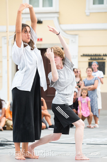DSPS: 20 metrov v dolžino, devet metrov v širino in štiri metre v višino @ Festival Platforma, Maribor (Slovenia), 28/08 > 31/08/2024 <em>Photo: © Saša Huzjak</em>