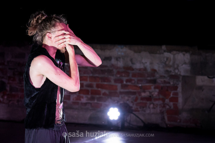 Agostina D’Alessandro: Eno samo telo ni dovolj (One body is not enough) @ Festival Platforma, Maribor (Slovenia), 28/08 > 31/08/2024 <em>Photo: © Saša Huzjak</em>