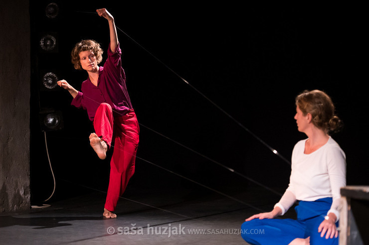 Claire Huber: Ko smo risali kratke linije horizonta (As we drove short short horizon-lines) @ Festival Platforma, Maribor (Slovenia), 28/08 > 31/08/2024 <em>Photo: © Saša Huzjak</em>