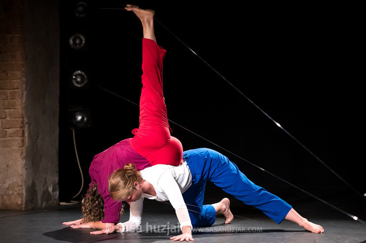 Claire Huber: Ko smo risali kratke linije horizonta (As we drove short short horizon-lines) @ Festival Platforma, Maribor (Slovenia), 28/08 > 31/08/2024 <em>Photo: © Saša Huzjak</em>