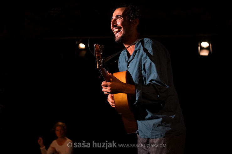 Claire Huber: Ko smo risali kratke linije horizonta (As we drove short short horizon-lines) @ Festival Platforma, Maribor (Slovenia), 28/08 > 31/08/2024 <em>Photo: © Saša Huzjak</em>
