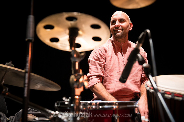 Damir Mazrek (Harmelogic) @ Gledališka in koncertna dvorana Lendava, Lendava (Slovenia), 25/11/2024 <em>Photo: © Saša Huzjak</em>