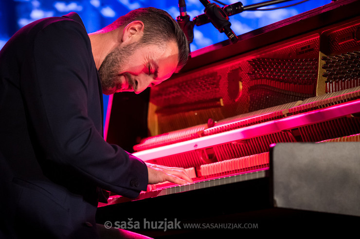 Kris Korat (Harmelogic) @ Narodni dom Maribor, Mali oder, Maribor (Slovenia), 26/11/2024 <em>Photo: © Saša Huzjak</em>