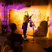 Špela Huzjak: Zvočne zgodbe mojih neznan(k)cev @ Narodni dom Maribor, Mali oder, Maribor (Slovenia), 22/10/2026 <em>Photo: &copy; Saša Huzjak</em>