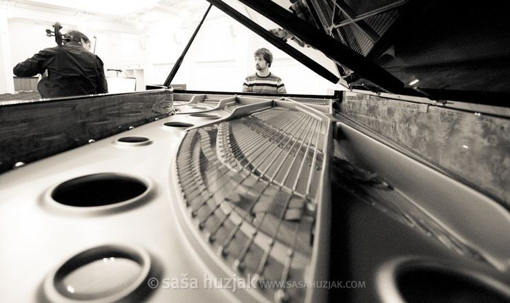 Nikolaj Sajko & Miha Haas, CD recording session @ Dvorana Union, Maribor (Slovenia) <em>Photo: © Saša Huzjak</em>