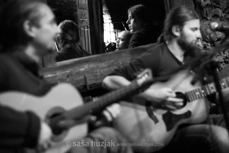 Tadej Vesenjak & Prlekstanski folkrokbluz @ KGB, Maribor (Slovenia), 23/01/2010 <em>Photo: © Saša Huzjak</em>