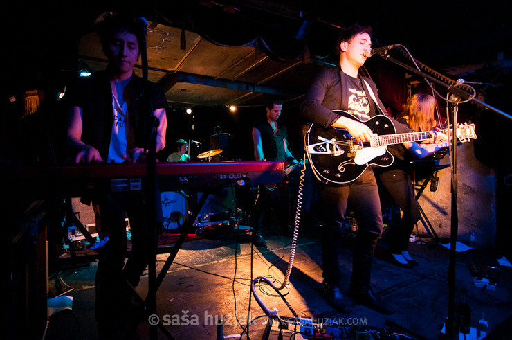 The Airborne Toxic Event @ White Trash Fast Food, Berlin (Germany), 22/02/2011 <em>Photo: © Saša Huzjak</em>