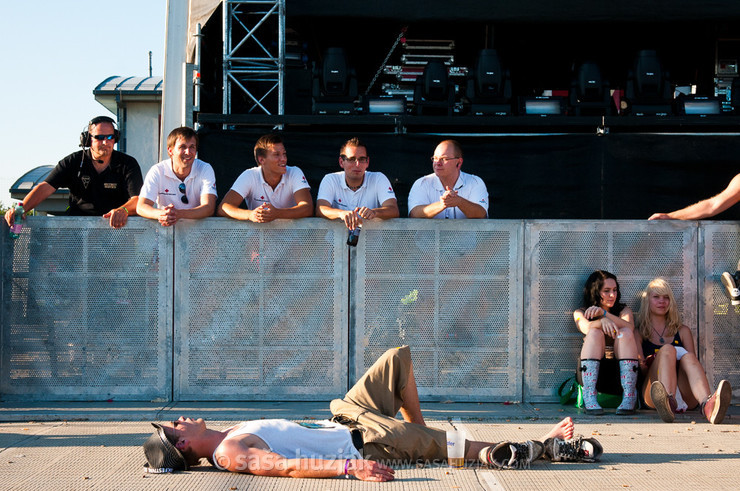 Tired fan @ FM4 Frequency festival, Green park, St. Pölten (Austria), 2011 <em>Photo: © Saša Huzjak</em>