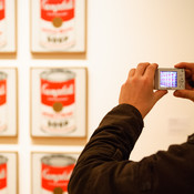 Andy Warhol fan @ MoMa, New York (USA), 2010 <em>Photo: © Saša Huzjak</em>