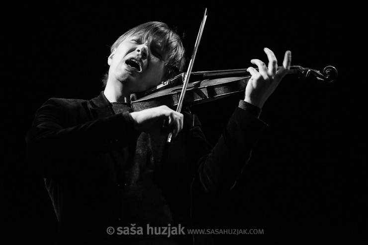 Lajkó Félix @ Kino Šiška, Ljubljana (Slovenia), 2015 <em>Photo: © Saša Huzjak</em>