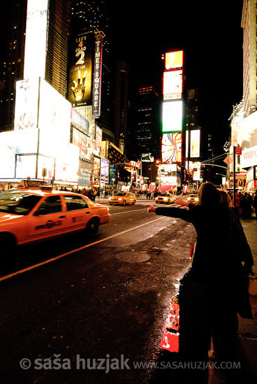 Hailing a cab @ Times Square, New York City, USA, 2010 <em>Photo: © Saša Huzjak</em>